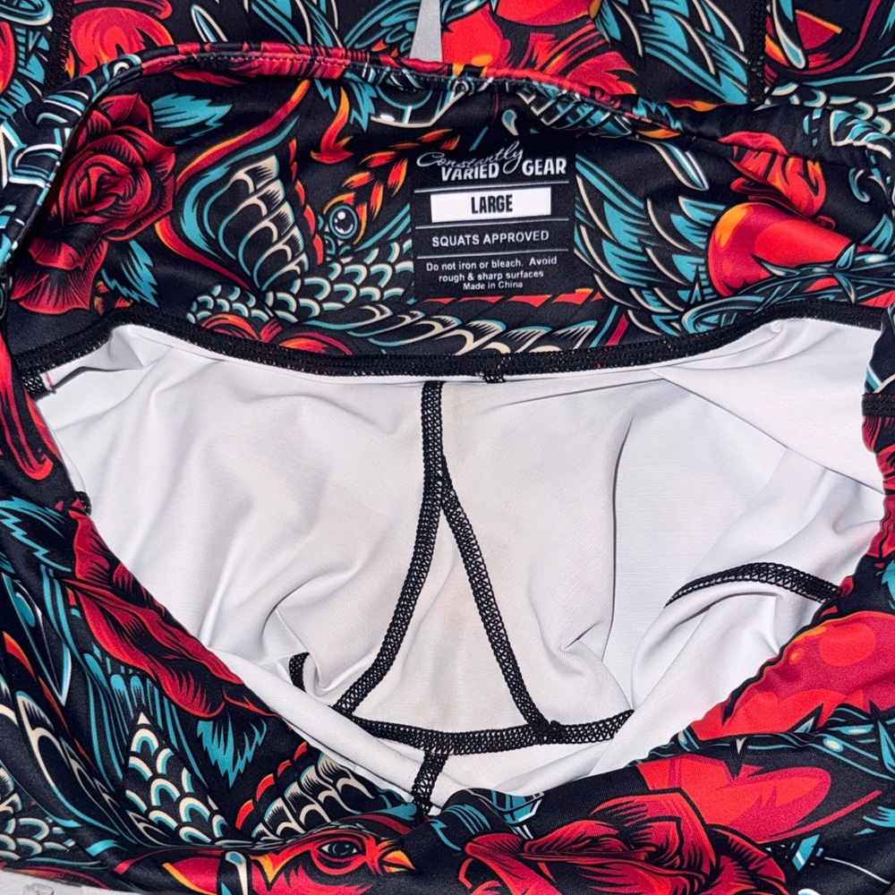 CVG Vintage Tattoo Capri - Picture 2 of 2